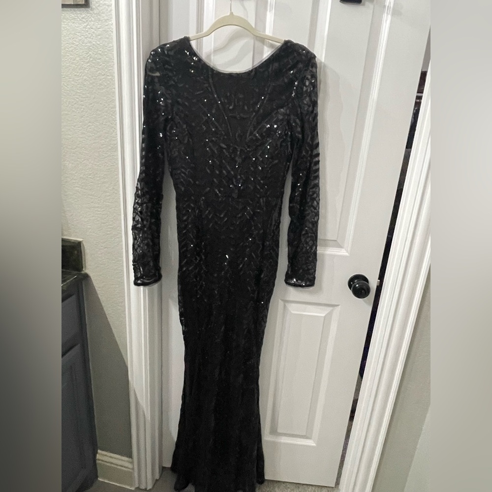 Gorgeous black sequin dress
